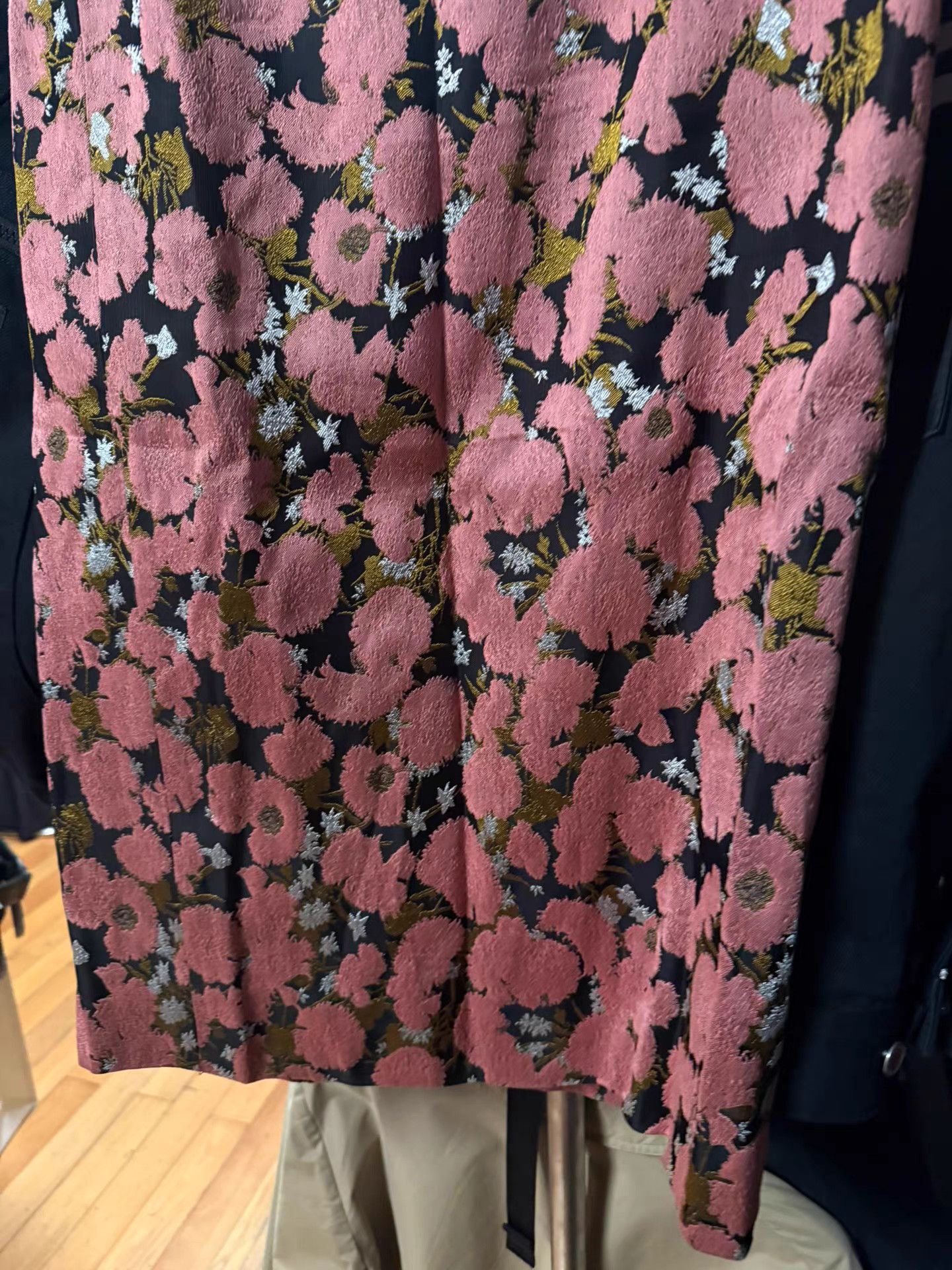 Dries Van Noten Dries Van Noten Embroidered Floral Long Skirt K20 Size 25" / US 0 / IT 36 - 3 Thumbnail