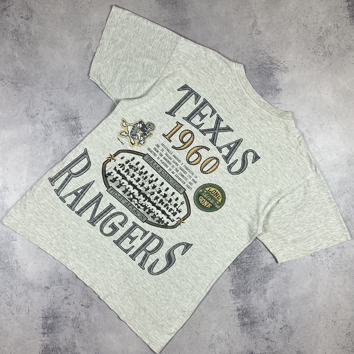 MLB Vintage Texas Rangers double sided print MLB tee 90’s Size US XL / EU 56 / 4 - 1 Thumbnail