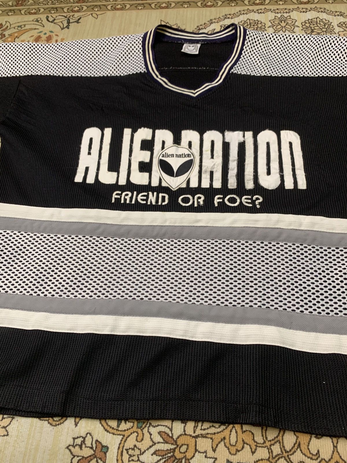 Alien Workshop VINTAGE ALIEN NATION SPELL OUT BIG LOGO PULL OVER Size US L / EU 52-54 / 3 - 10 Thumbnail