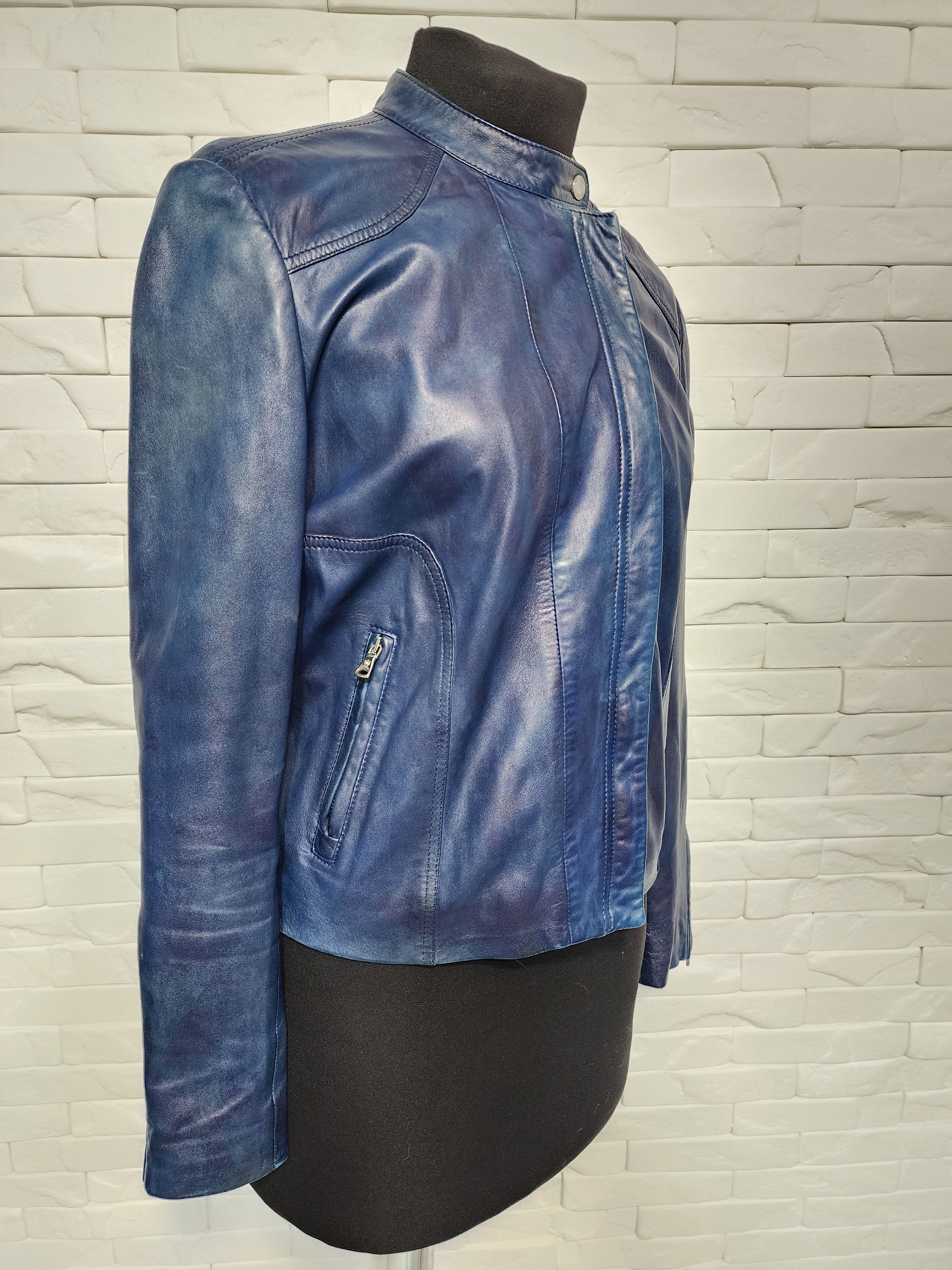 Designer Women's blue leather jacket. Size L / US 10 / IT 46 - 2 Thumbnail