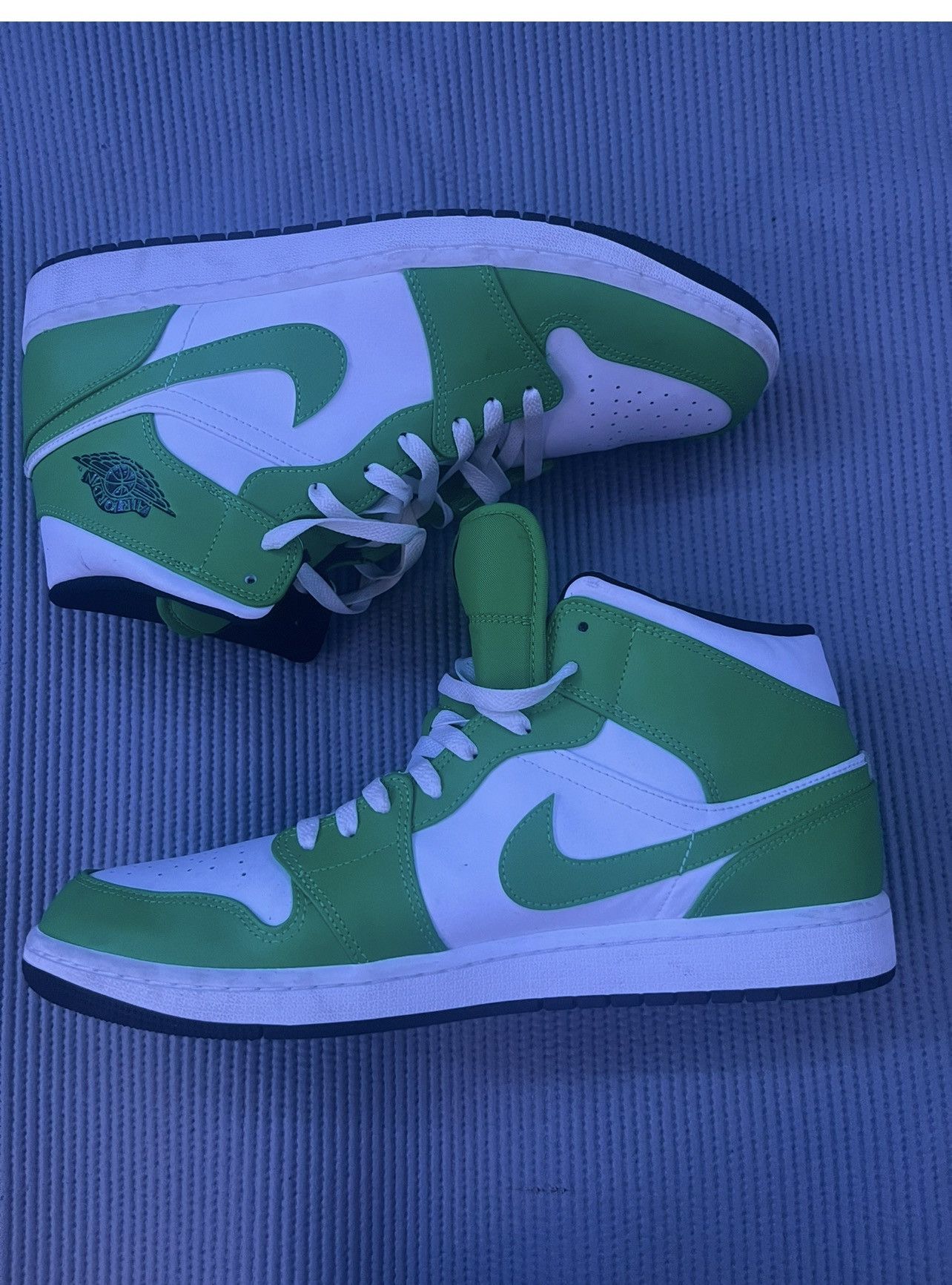 Jordan Brand Jordans 1 size 13 lucky green Size US 13 / EU 46 - 6 Thumbnail