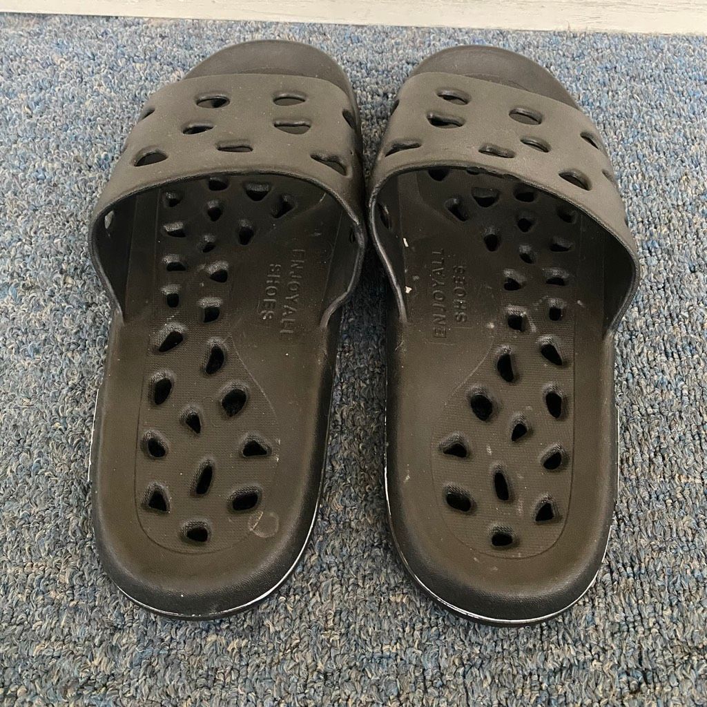 Other Enjoyall shoes men 12 slip on sandals w/hollow cut out holes Size US 12 / EU 45 - 4 Thumbnail