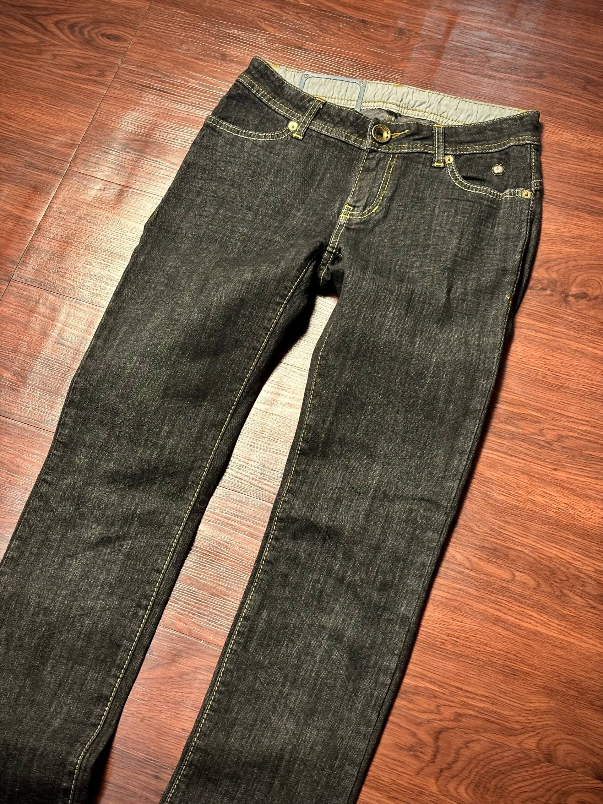 If Six Was Nine Vintage 00s Apple Bottoms Big Logo Apple Denim Pants Size 28" / US 6 / IT 42 - 4 Thumbnail