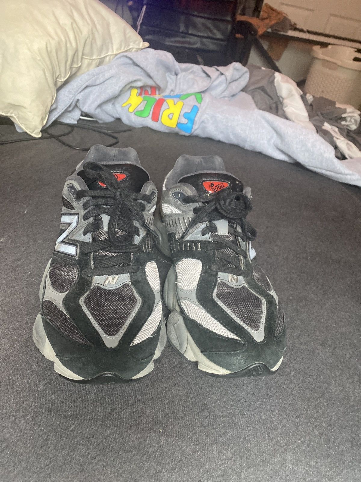 New Balance Black and grey new balance 9060 Size US 12 / EU 45 - 12 Thumbnail