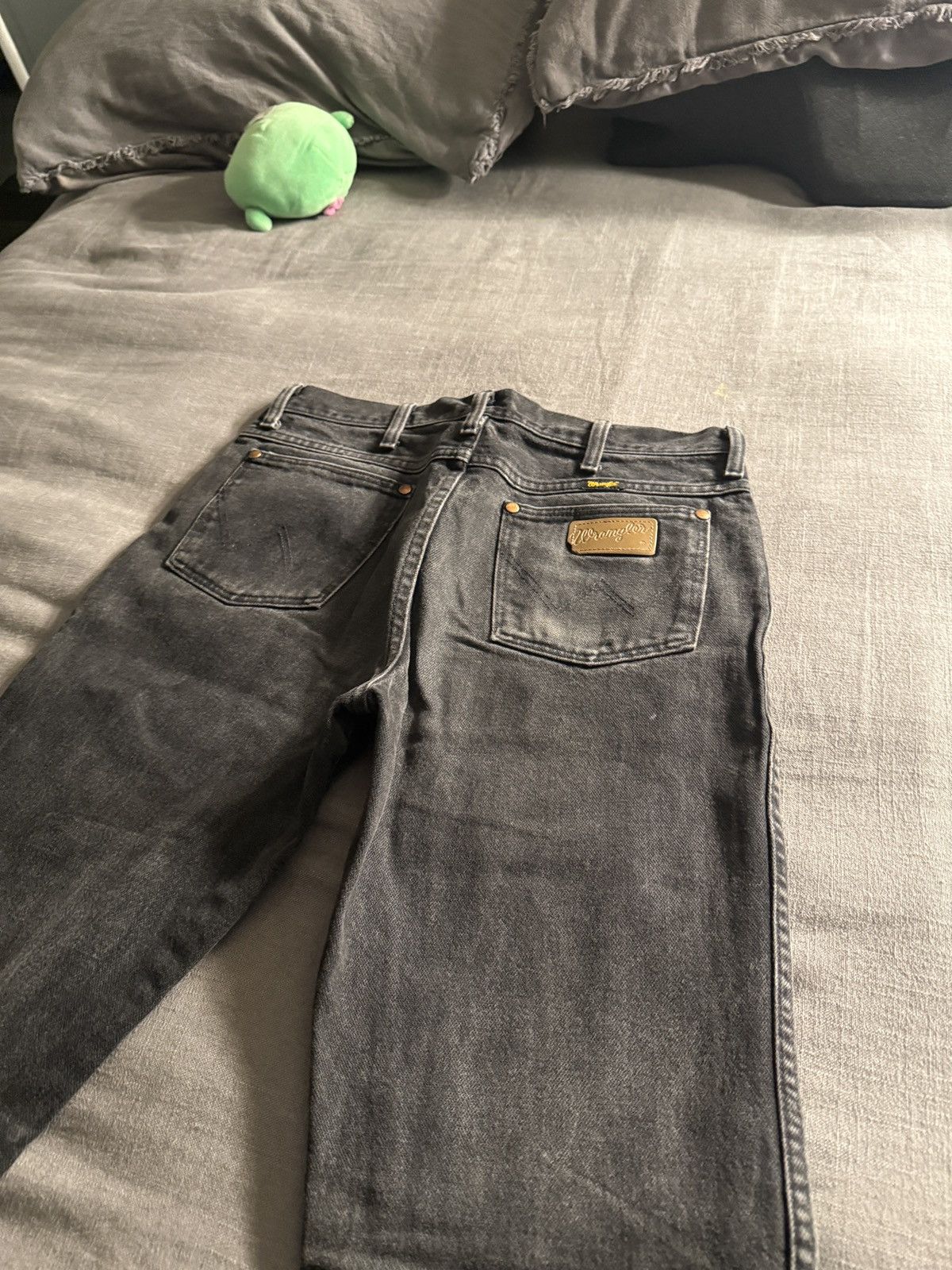 Wrangler Black wrangler jeans Size US 34 / EU 50 - 3 Thumbnail