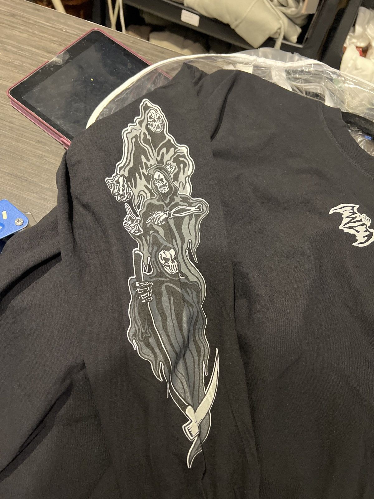 Warren Lotas Warren Lotas Three Reapers Long Sleeve Size US L / EU 52-54 / 3 - 3 Thumbnail