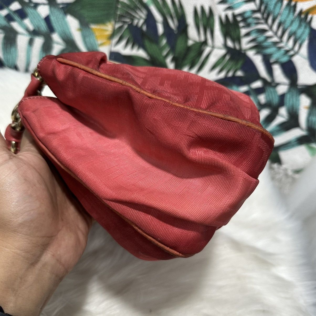 Fendi Authentic FENDI Red Zucca Chain Handbag Size ONE SIZE - 4 Thumbnail