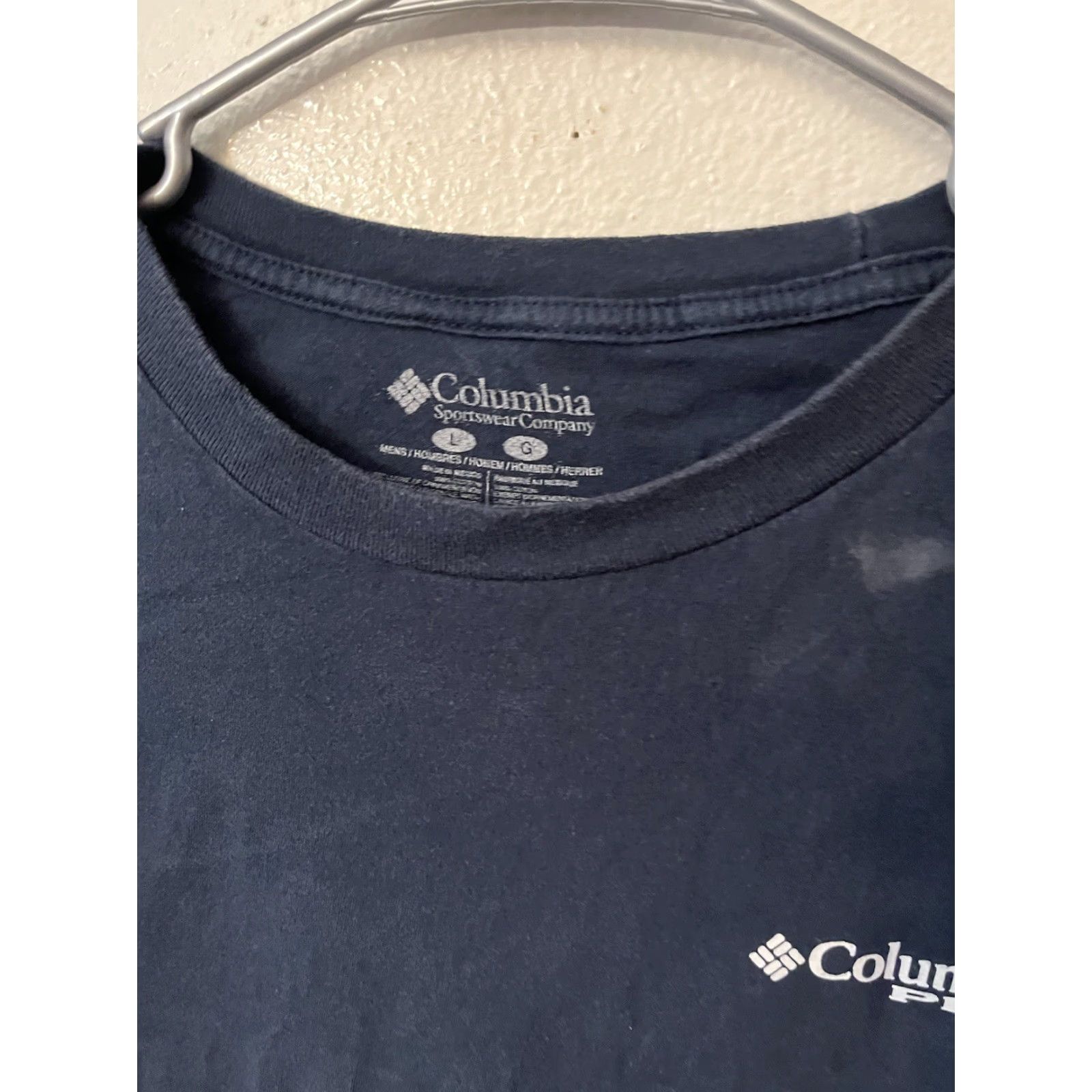 Logo 7 Columbia Pfg Logo Tee T Shirt Mens Large Navy Blue Graphic Crew Neck Short Sleeve Size US L / EU 52-54 / 3 - 2 Thumbnail