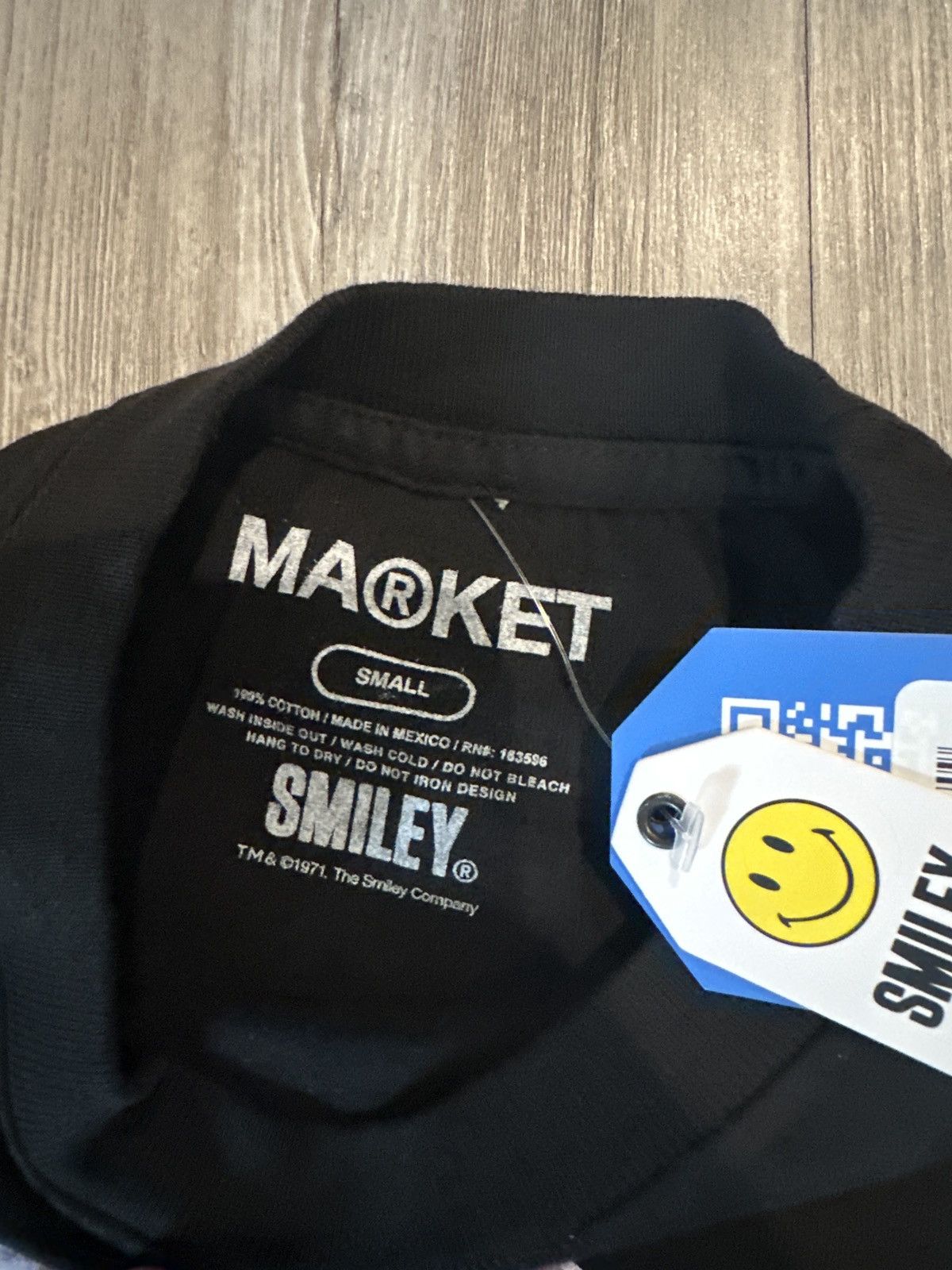 Other New York smiley tee snow globe Size US S / EU 44-46 / 1 - 4 Thumbnail