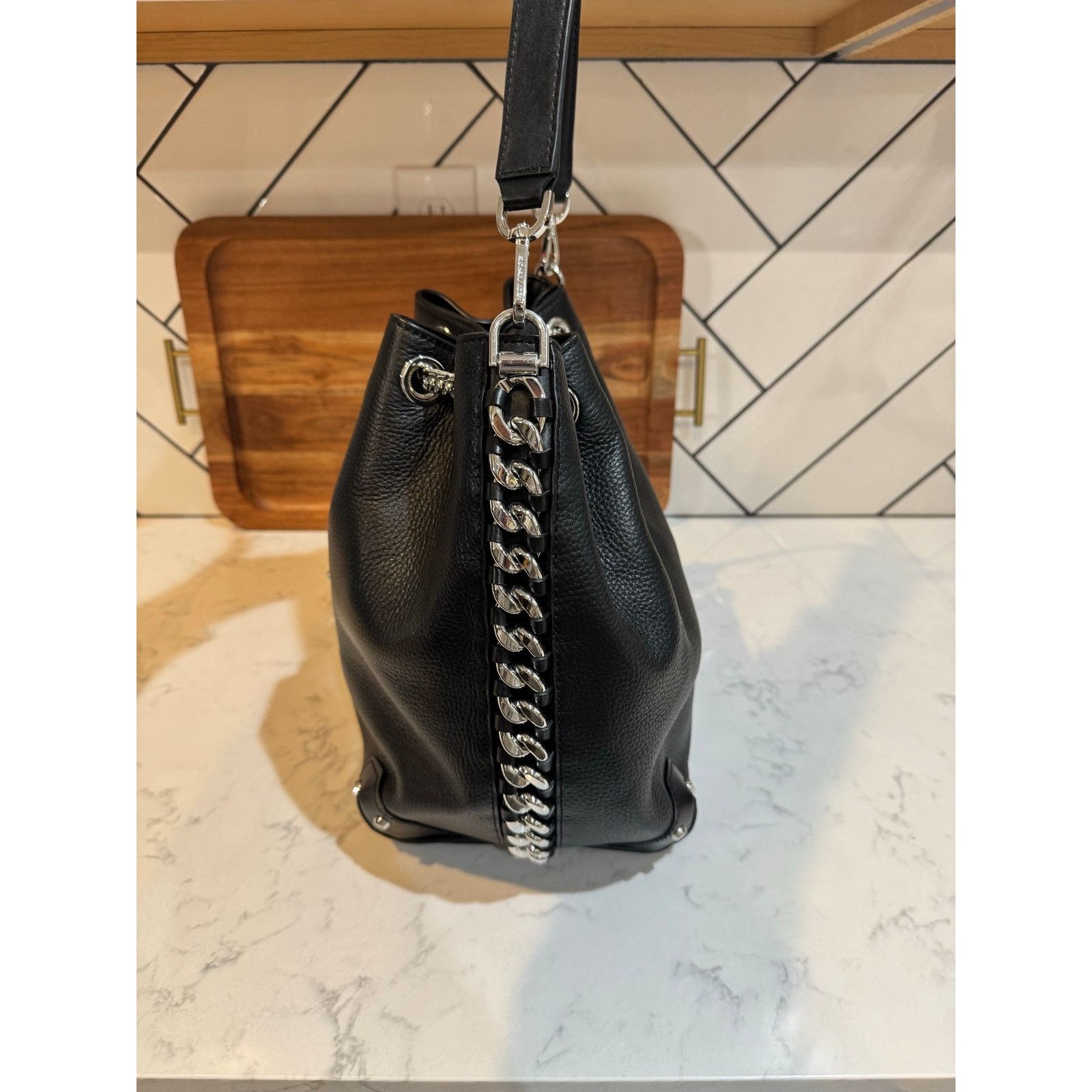 Michael Kors Michael Kors Alanis Pebbled Leather Bucket shoulder Bag Size ONE SIZE - 7 Thumbnail