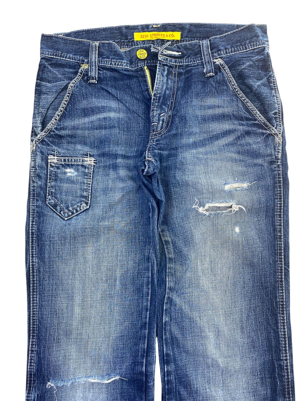 Levi's Levi’s Blue Wash Distressed Style Wide Leg Jeans Size US 31 - 2 Thumbnail