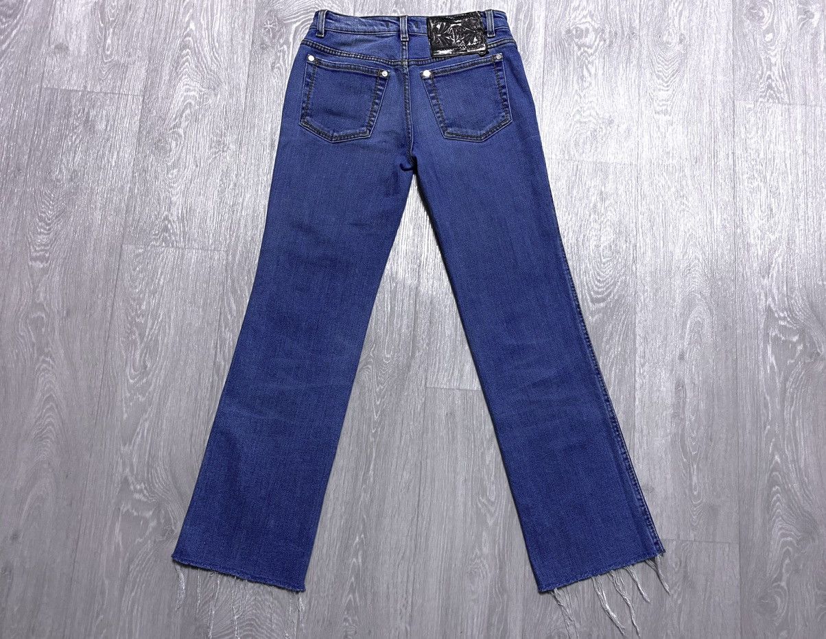 Roberto Cavalli Roberto Cavalli Washed Torn Fringed Distressed Jeans Denim Size 27" / US 4 / IT 40 - 6 Thumbnail