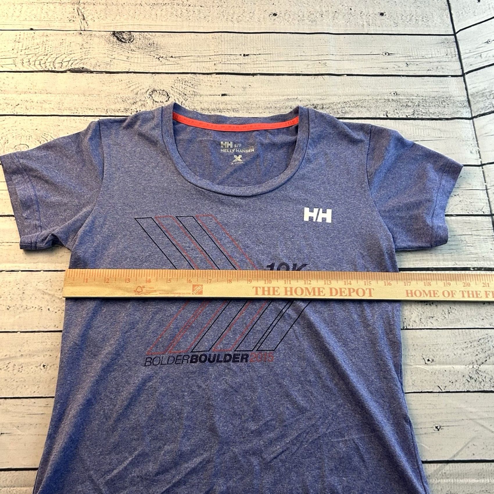 Helly Hansen Helly Hansen Bolder Boulder 2015 Short Sleeve T-Shirt Women S Purple Athletic Shirt Womens Short Sleeve T Shirt 2015 Boulder Size S / US 4 / IT 40 - 4 Thumbnail