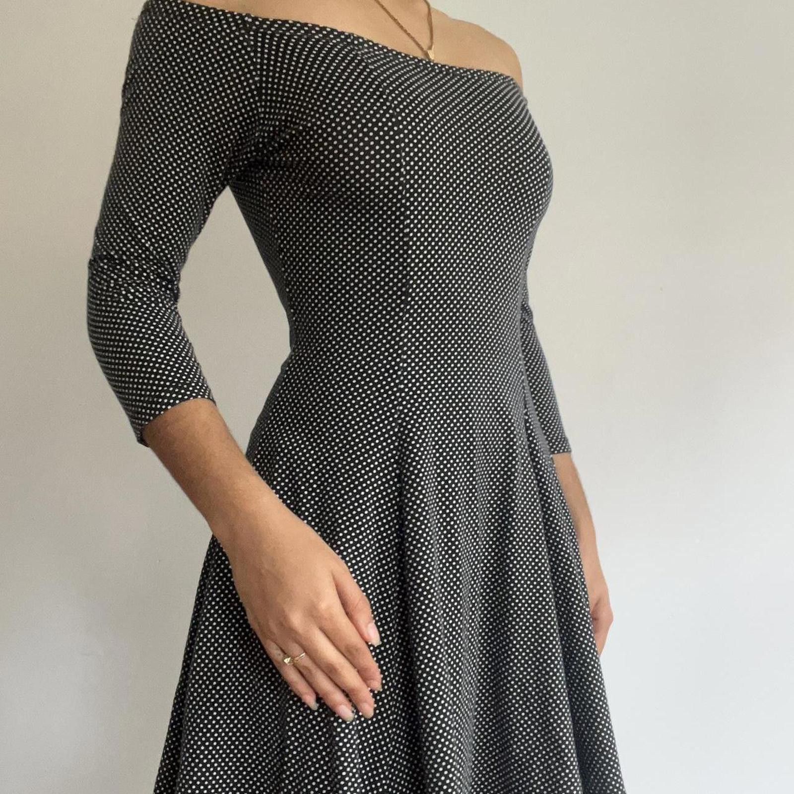 Forever 21 Black and white polka dot off the shoulder dress Size M / US 6-8 / IT 42-44 - 5 Thumbnail
