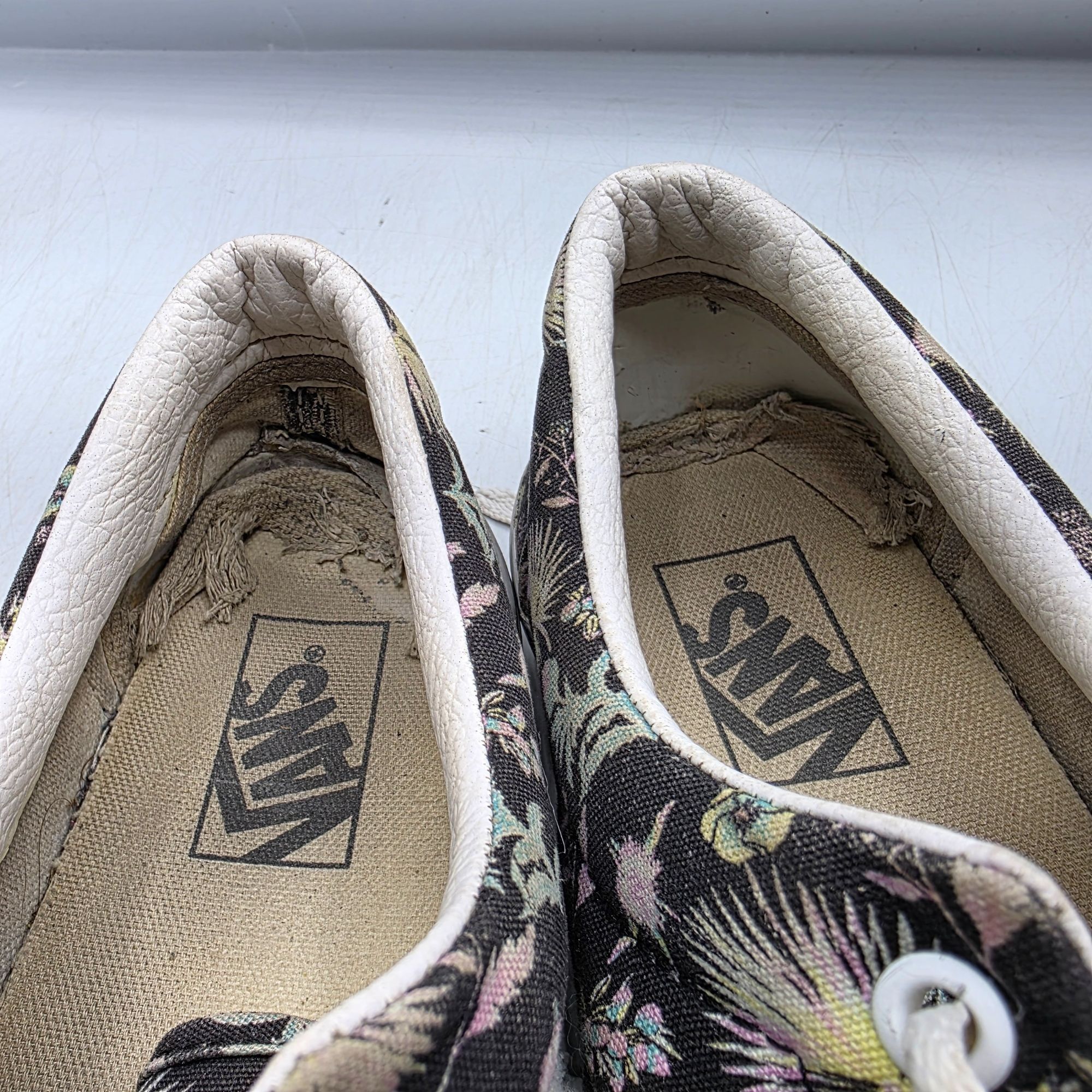 Vans Vans Era Paradise Womens Size 9 Black Floral Sneaker Shoes W Size US 9 / IT 39 - 9 Thumbnail