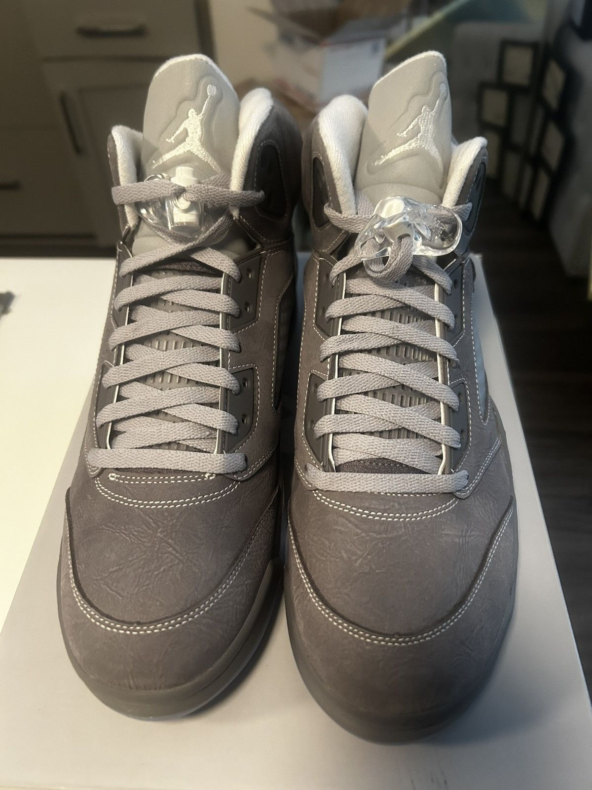 Jordan Brand Jordan 5 wolf grey Size US 12 / EU 45 - 3 Thumbnail