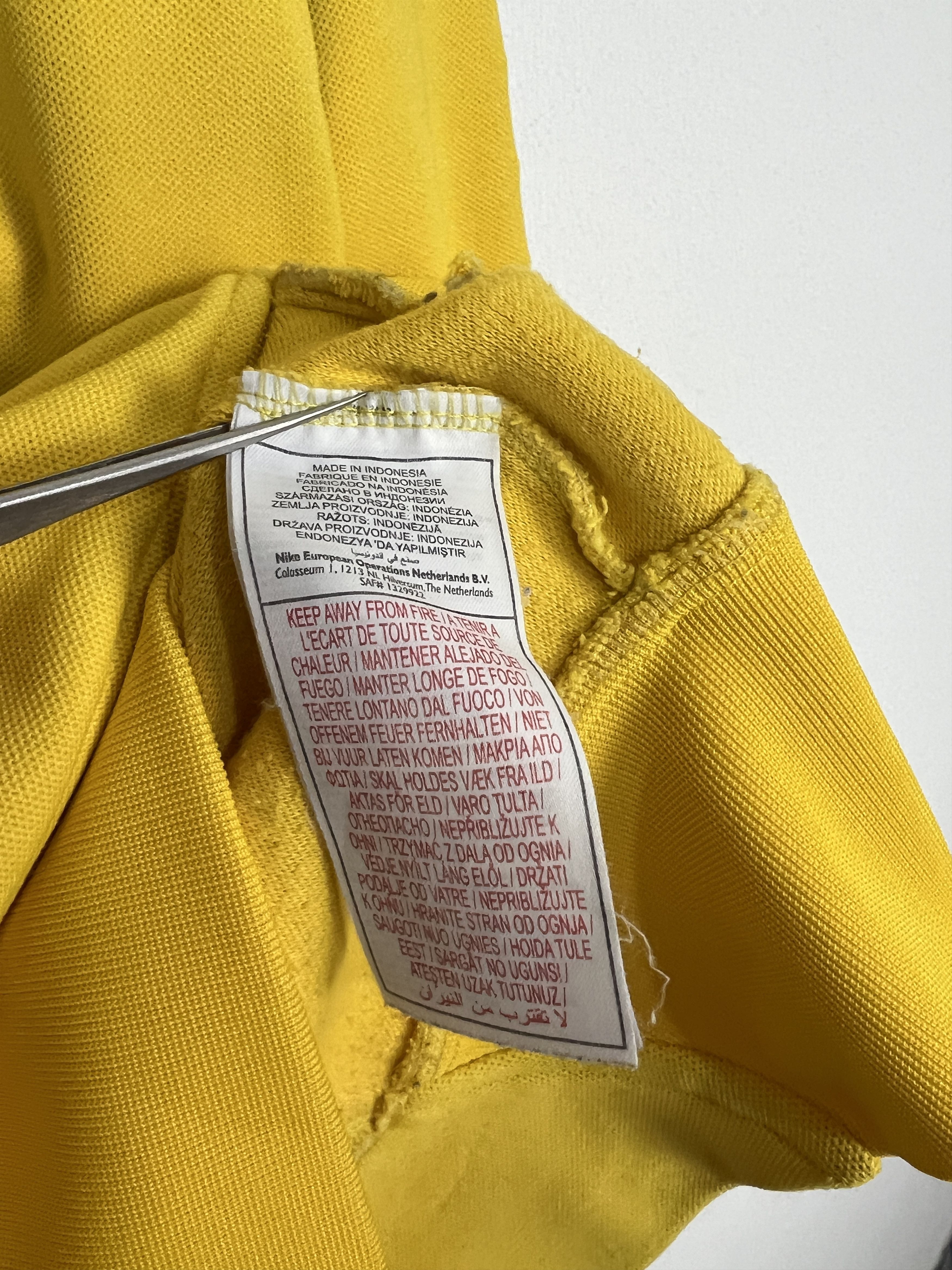 Nike Vintage Brazil Football Jacket Soccer Track Top National Size US M / EU 48-50 / 2 - 9 Thumbnail