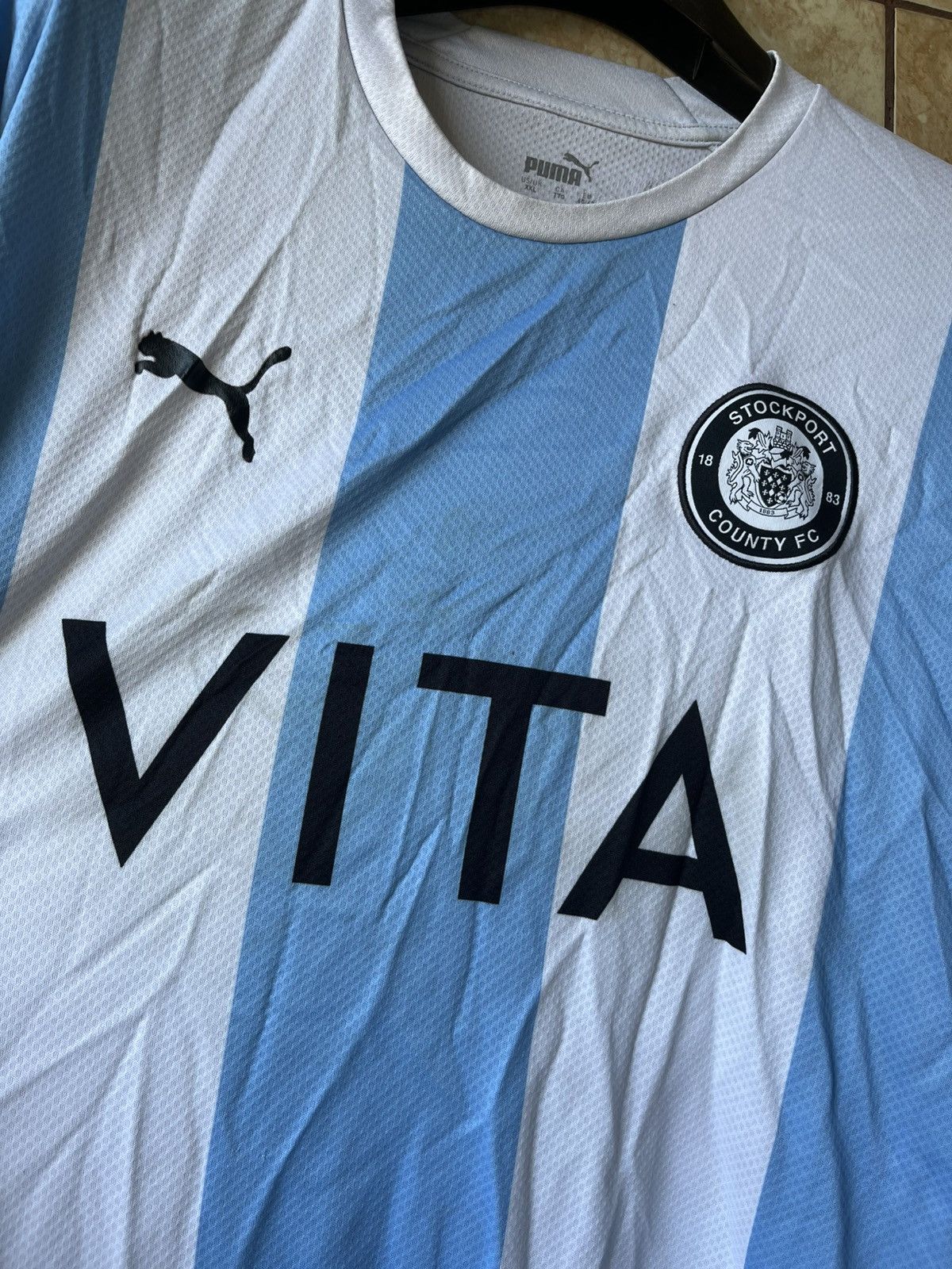 Puma Puma Stockport county Fc 2022/2023 away jersey Size US XXL / EU 58 / 5 - 2 Thumbnail