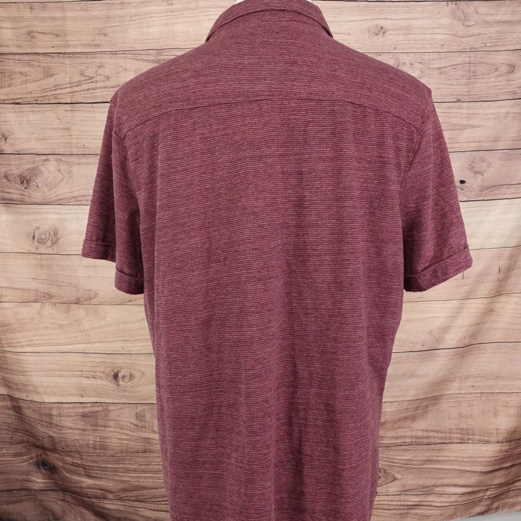 Apt. 9 APT 9 Shirt Mens 2XL Red Textured Knit Short Sleeve Button Front Collared Shirt Size US XXL / EU 58 / 5 - 4 Thumbnail