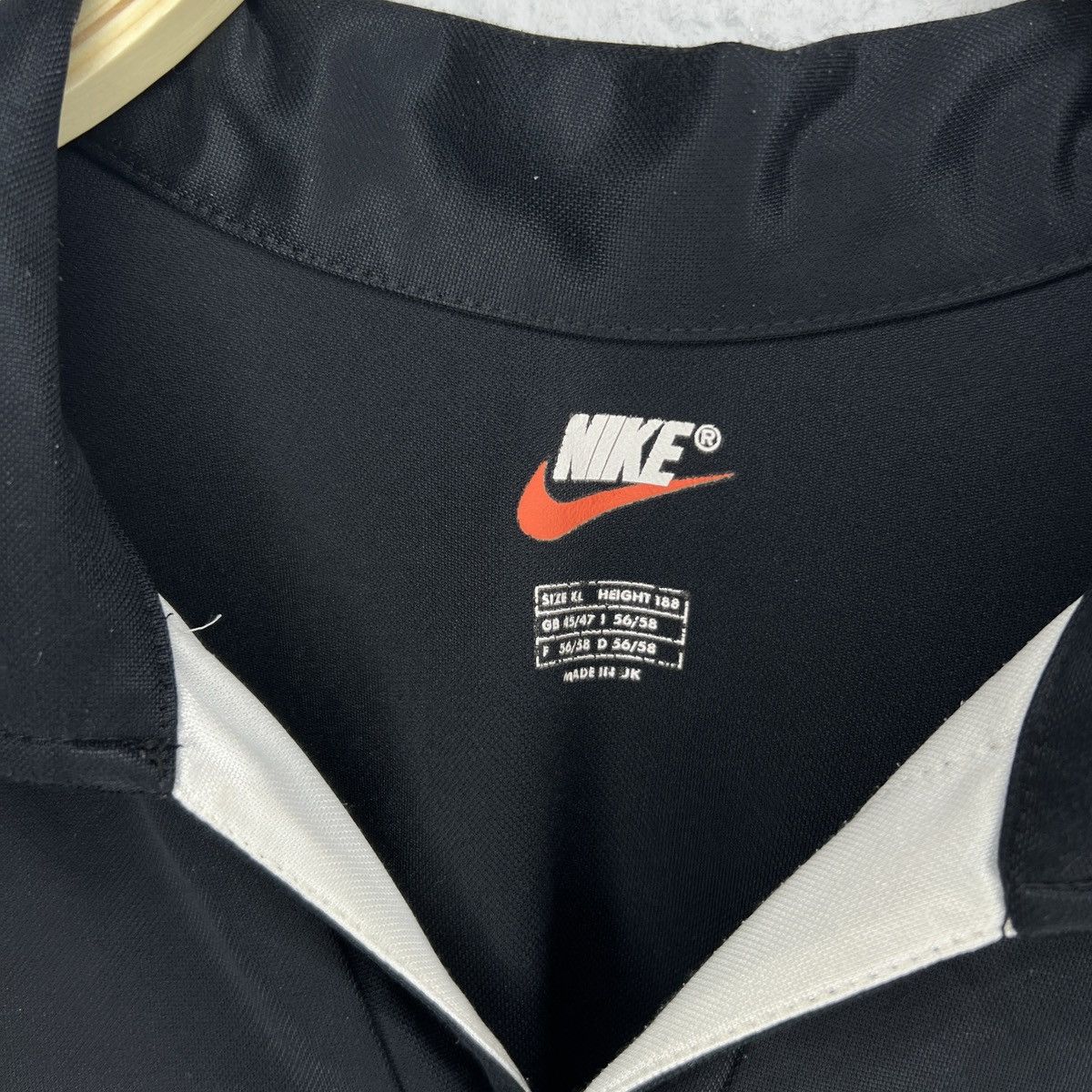 Nike Vintage Nike Borussia Dortmund BVB Tshirt Jersey Kit Black Size US XL / EU 56 / 4 - 5 Thumbnail