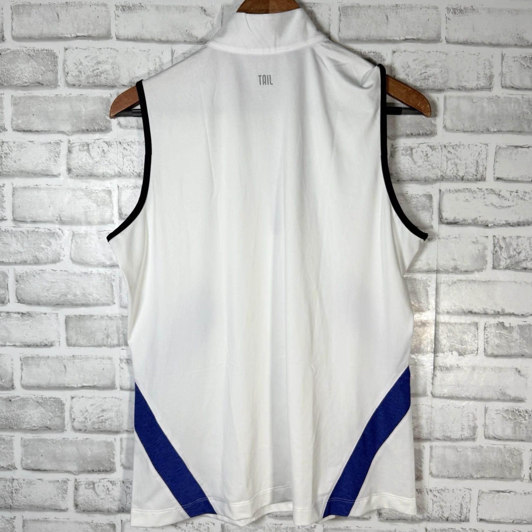 Vintage VINTAGE Tail Women’s Half Zip Athletic Shirt L White UPF 50 Activewear Size L / US 10 / IT 46 - 5 Thumbnail