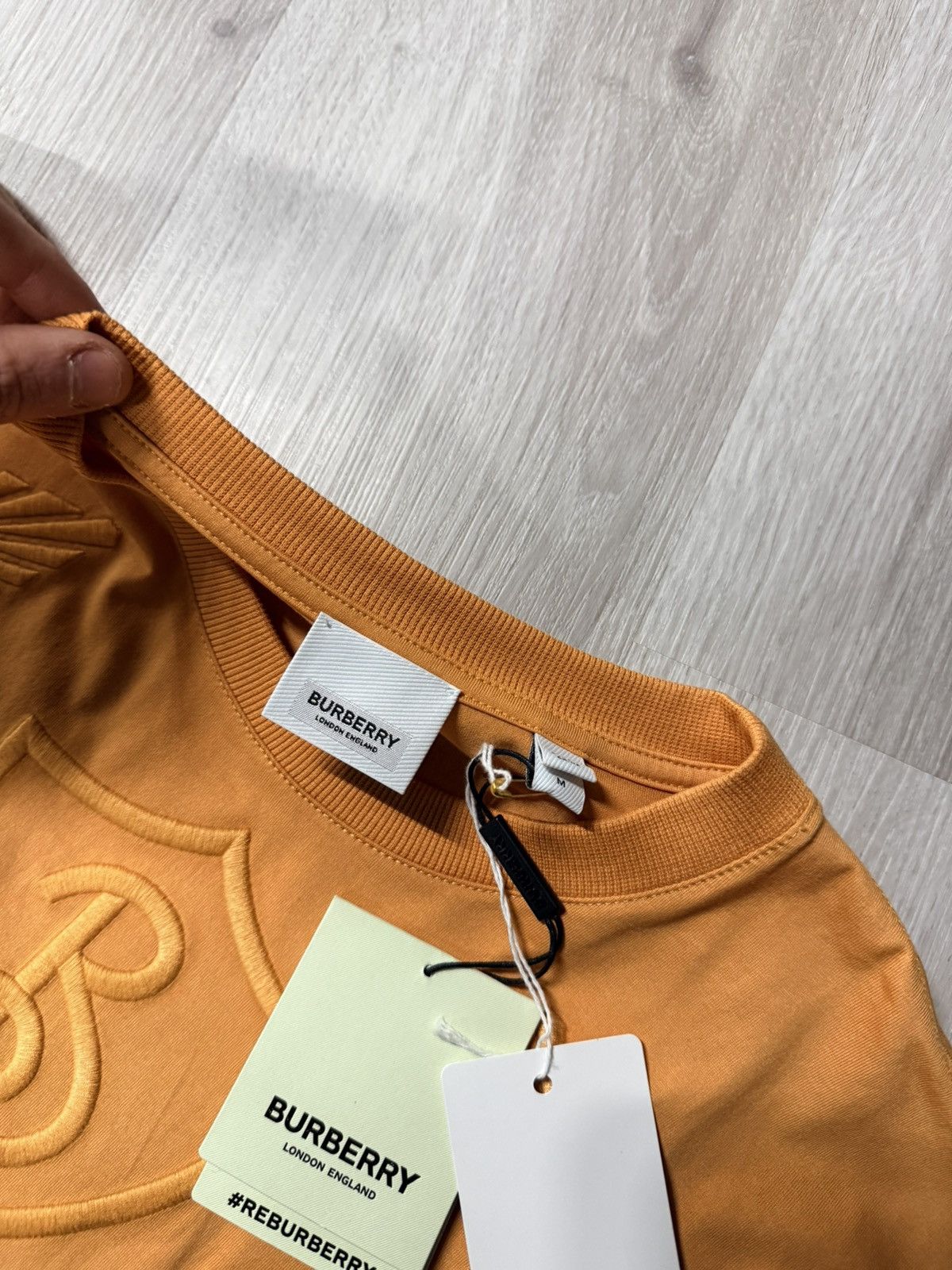 Burberry Burberry Embroidery Tee Size US M / EU 48-50 / 2 - 5 Thumbnail