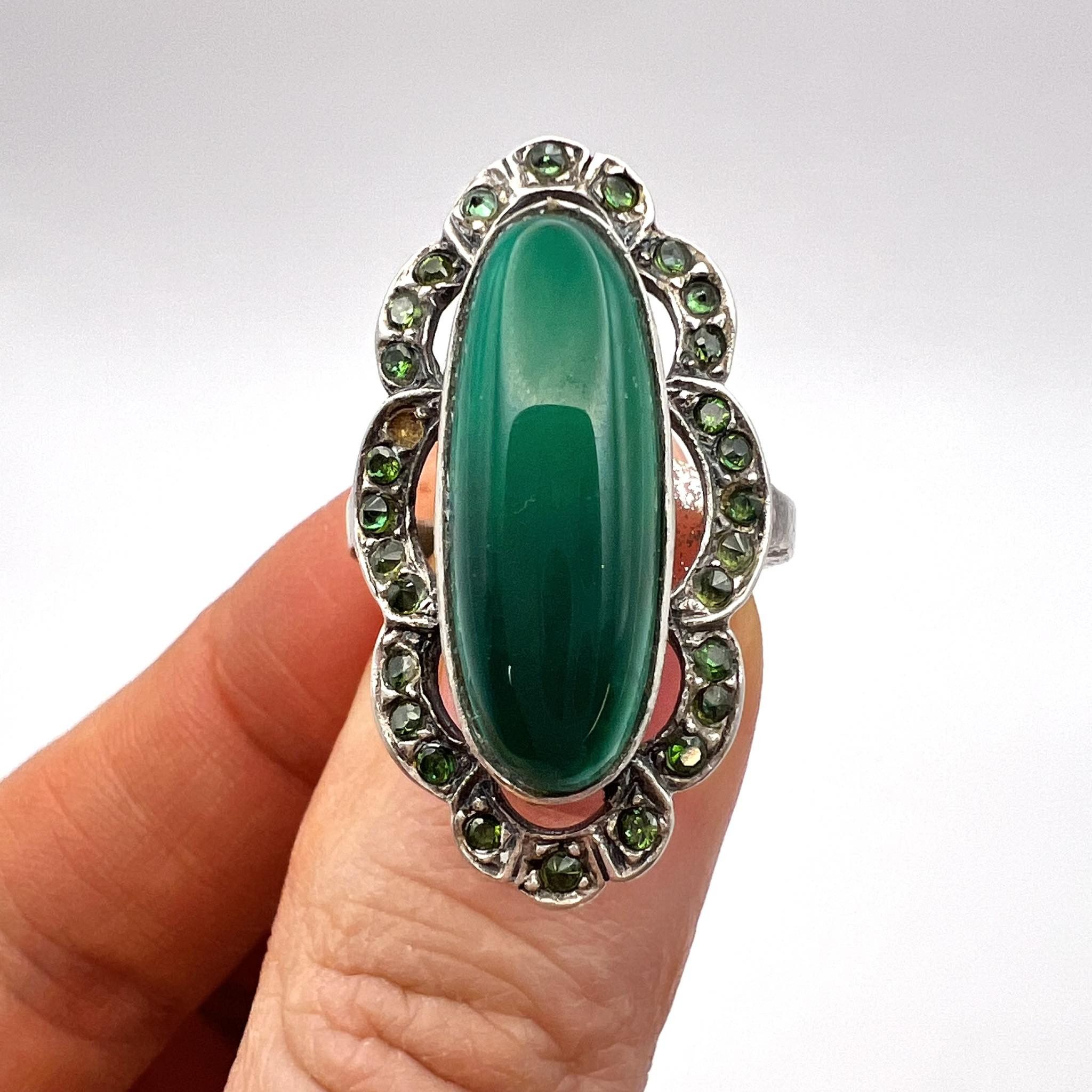 Vintage Vintage Sterling Silver 925 Ring Green Stone Size 6 Marked Size ONE SIZE - 1 Thumbnail