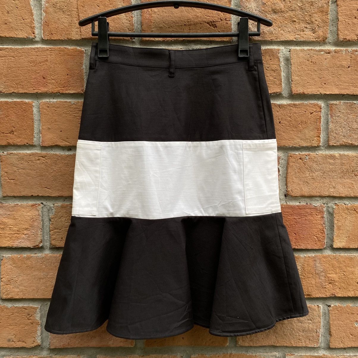 Tsumori Chisato TSUMORI CHISATO Black and White Panel Flare Skirt Size 29" - 11 Thumbnail