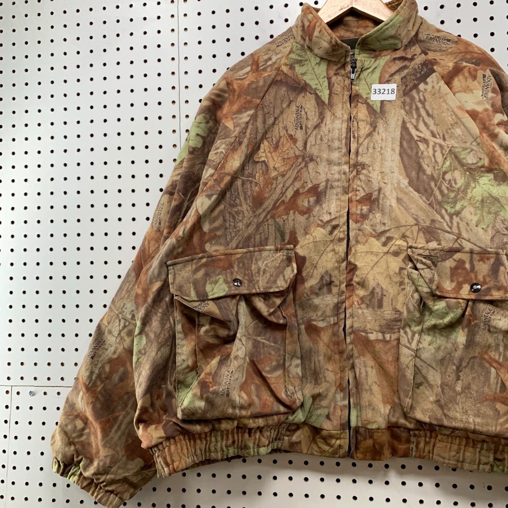 Vintage VINTAGE White Water Outdoors Camouflage Hunting Jacket Mens 2XL White Camo Bomber Jacket 30.5x26.5 Nature Outdoor Mens Size US XXL / EU 58 / 5 - 3 Thumbnail