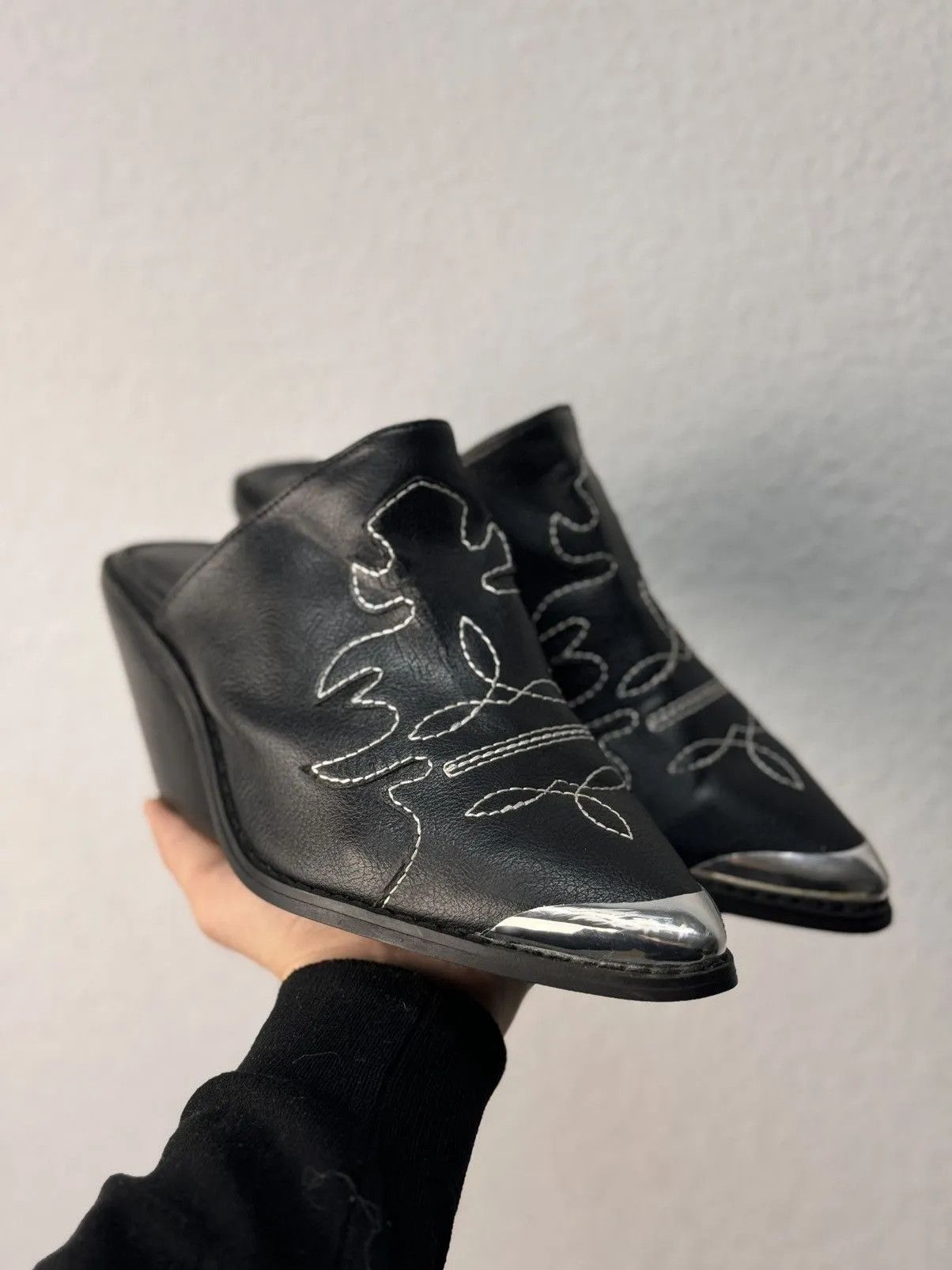 If Six Was Nine × Japanese Brand × Vintage 90s Vintage Leather Cowboy Slide Boots Western shoes Size US 6 / IT 36 - 2 Thumbnail