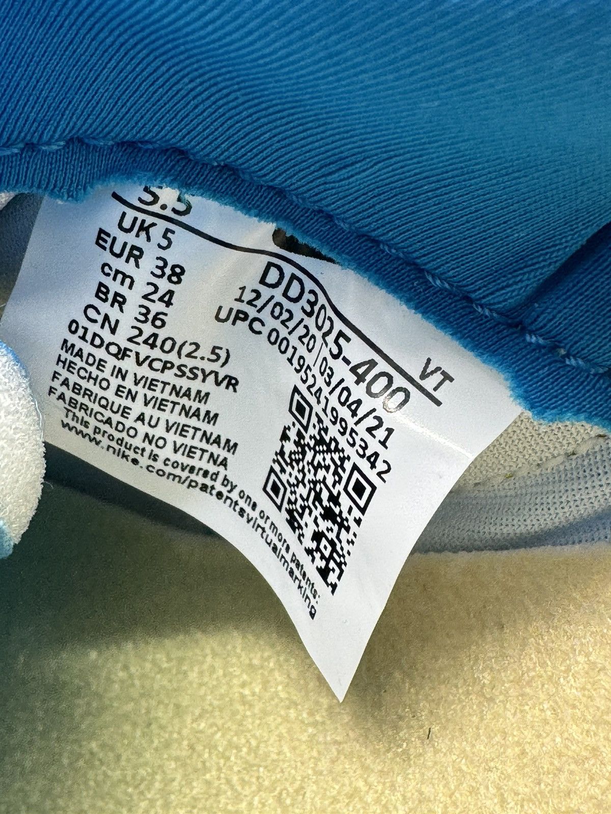 Nike Nike Air Max Pre-Day Be True Neptune Blue Size (5.5Y/7W) Size US 5.5 / EU 38 - 7 Thumbnail