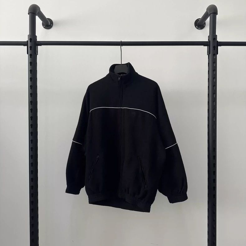 Balenciaga Balenciaga SS21 SportyB embroidered logo polar fleece jacke Size US S / EU 44-46 / 1 - 1 Thumbnail