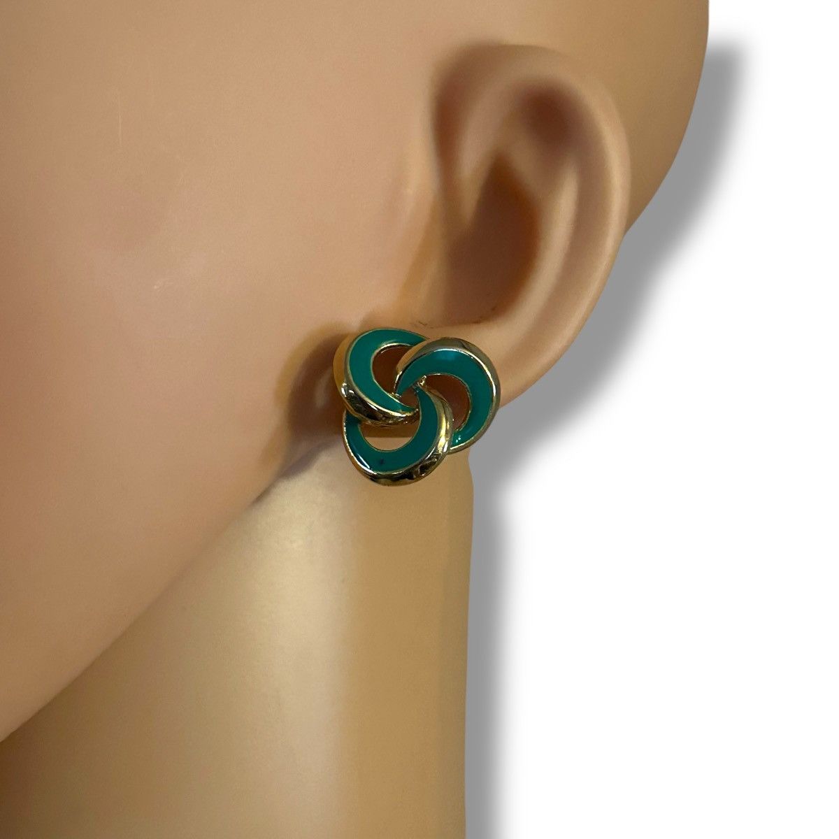 Other Gold and green eternal knot post earrings Size ONE SIZE - 2 Thumbnail