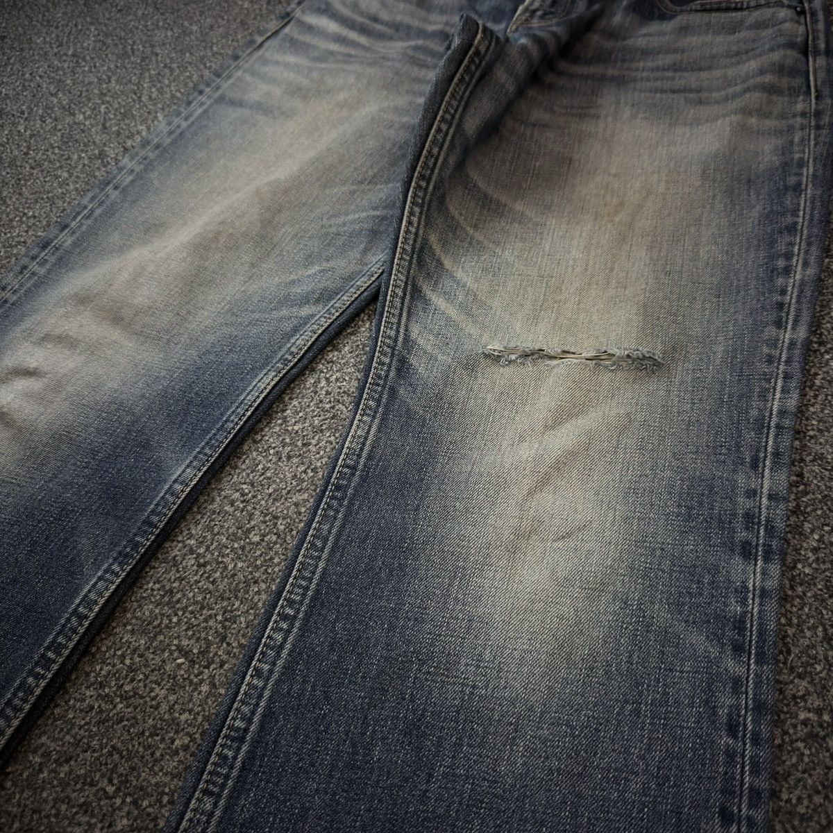 Levi's Vintage Clothing 🔥 Archives Bootcut Levis 507 Faded Aging Denim W33 Size US 33 - 5 Thumbnail