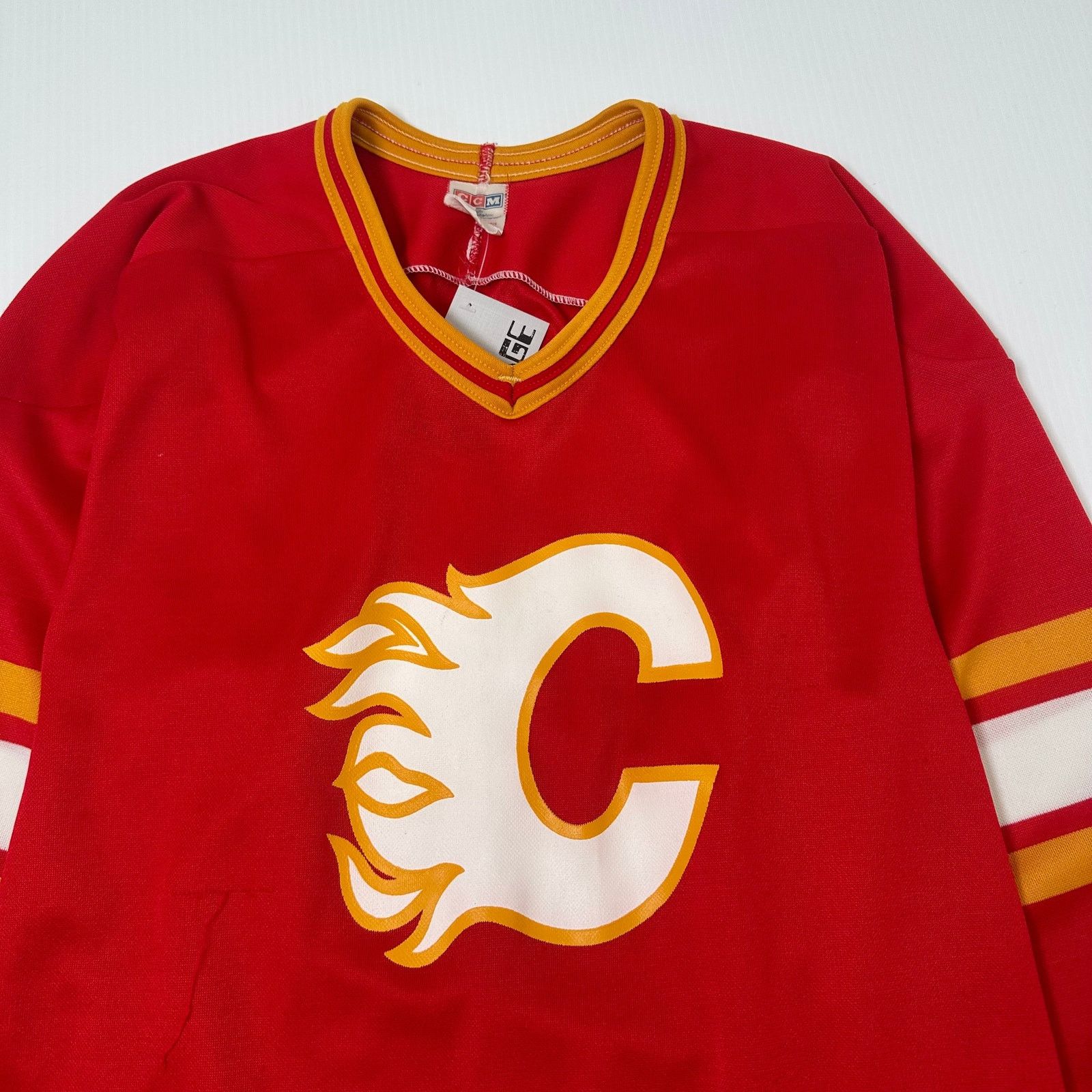 Ccm Vintage CCM Calgary Flames NHL Hockey Jersey S Size US S / EU 44-46 / 1 - 2 Thumbnail