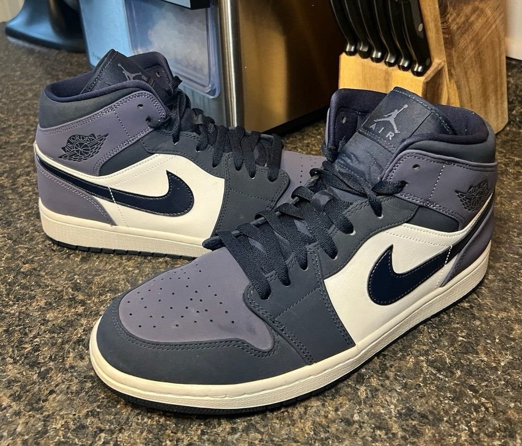 Nike Air Jordan 1 Mid Obsidian Sanded Purple