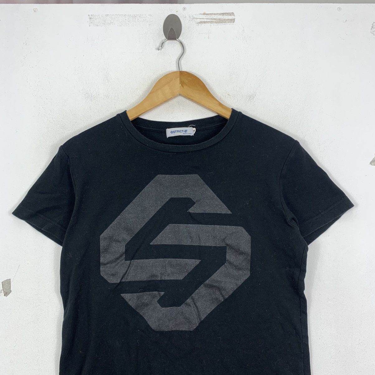 Japanese Brand STRICT-G Gundam Japanese Brand Short Sleeve Tshirt Size US M / EU 48-50 / 2 - 3 Thumbnail