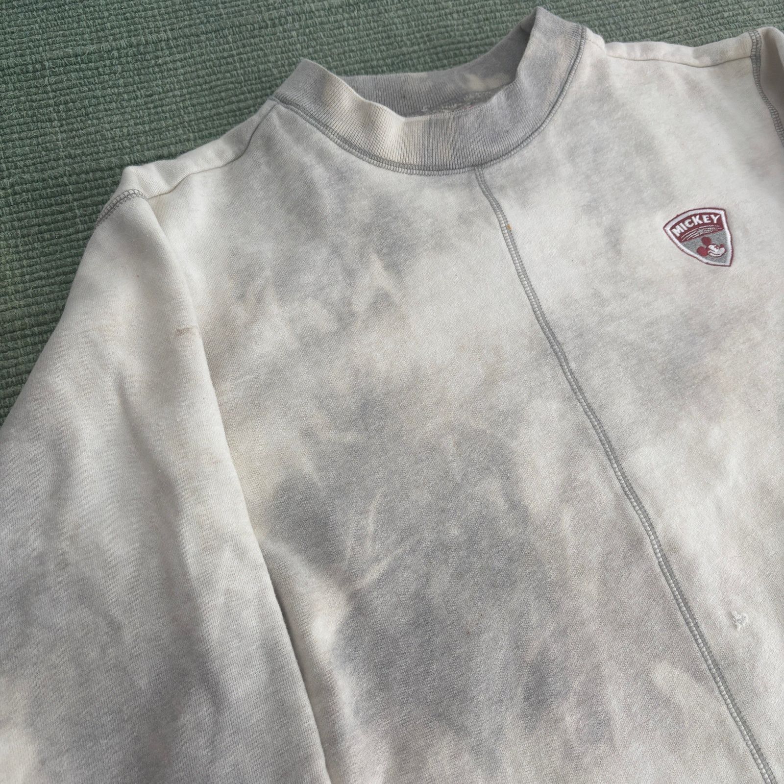 Disney × Vintage Vintage embroidered thrashed mickey mouse grunge sweatshirt Size US M / EU 48-50 / 2 - 4 Thumbnail