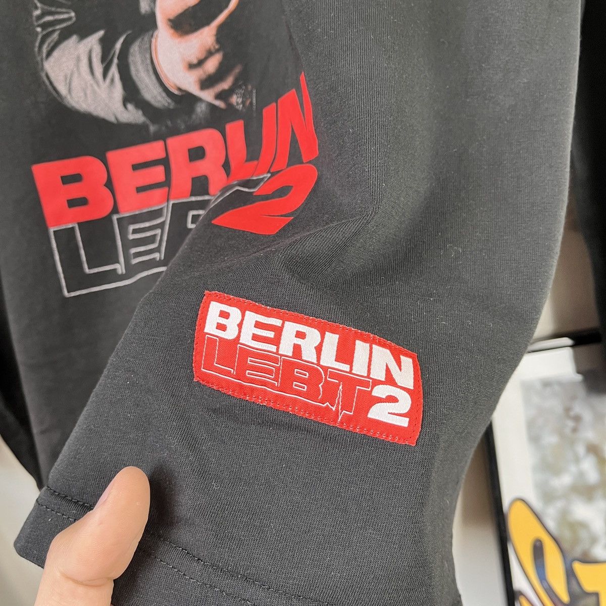 Band Tees Berlin Lebt 2 Merch Tour Tee Music Metal Hype Rock Y2k Swag Size US M / EU 48-50 / 2 - 8 Thumbnail