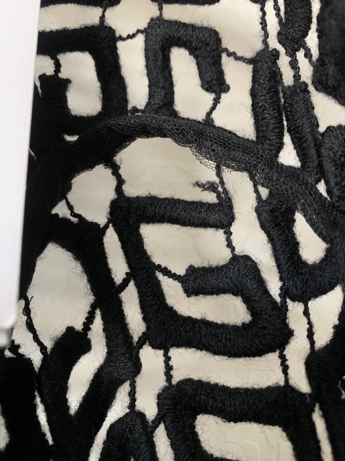 Givenchy $2500 Givenchy lLogo Wool Knit Cardigan Size US S / EU 44-46 / 1 - 10 Thumbnail