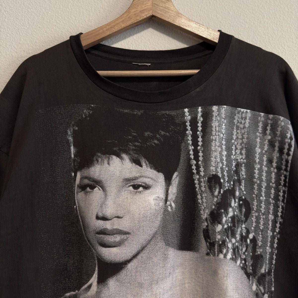 Vintage vintage toni braxton rap tee Size US XL / EU 56 / 4 - 2 Thumbnail