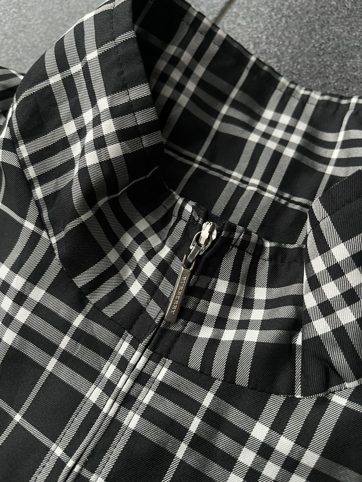 Burberry 🛒Vintage Burberry Nova Check golf Vest🛒 Size US L / EU 52-54 / 3 - 5 Thumbnail