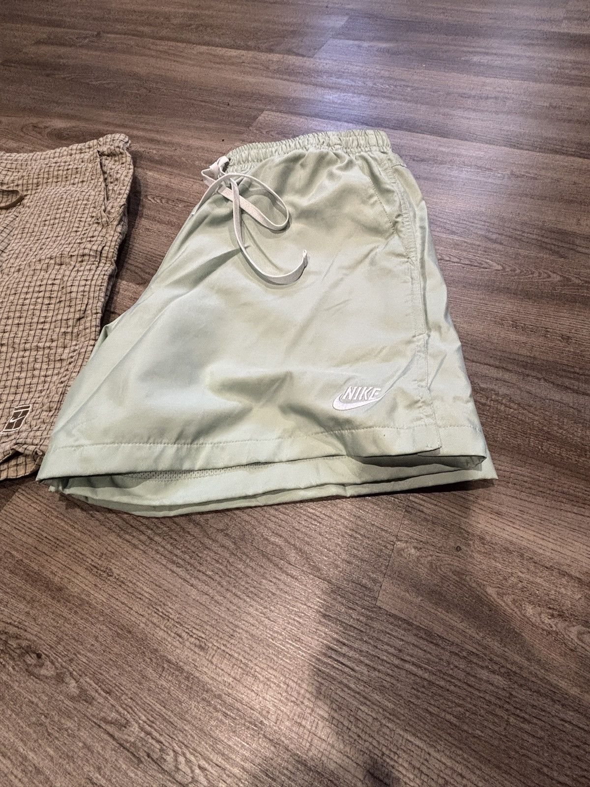 Nike 2 Pairs of Vintage Nike Shorts Size US 34 / EU 50 - 4 Thumbnail