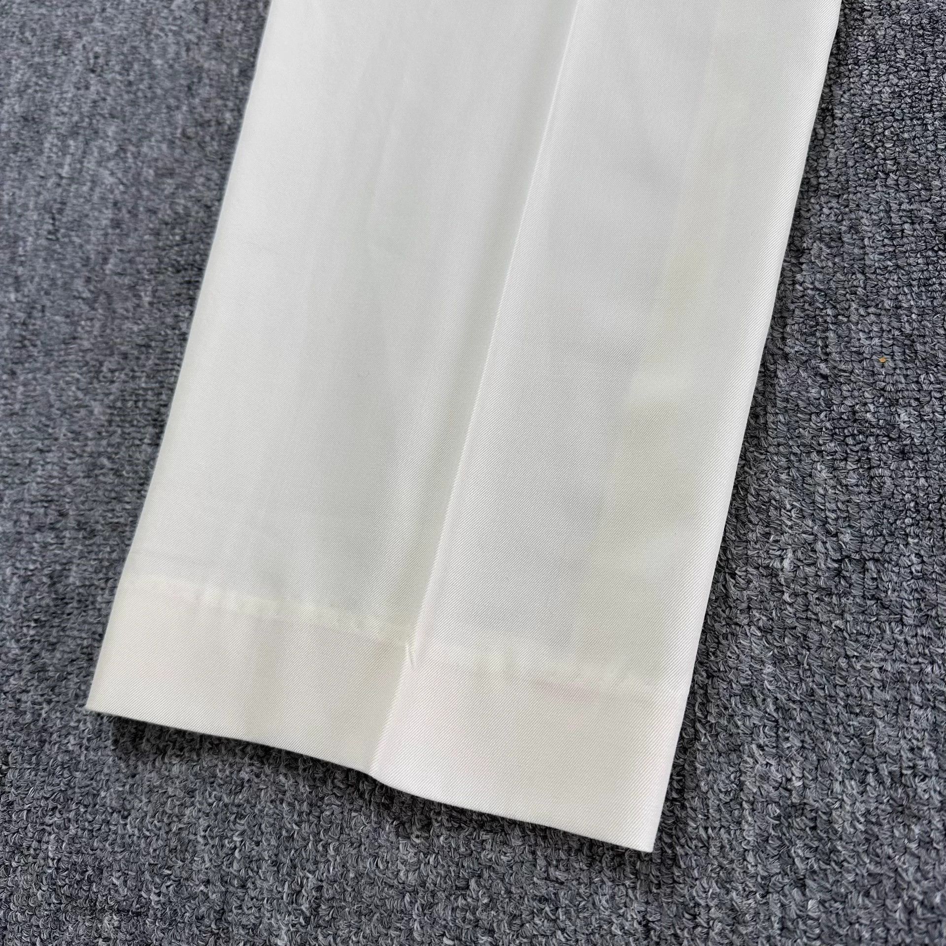 Dior Dior Man 19ss Cream 100% Wool Trousers 50 Mint Size US 34 / EU 50 - 2 Thumbnail