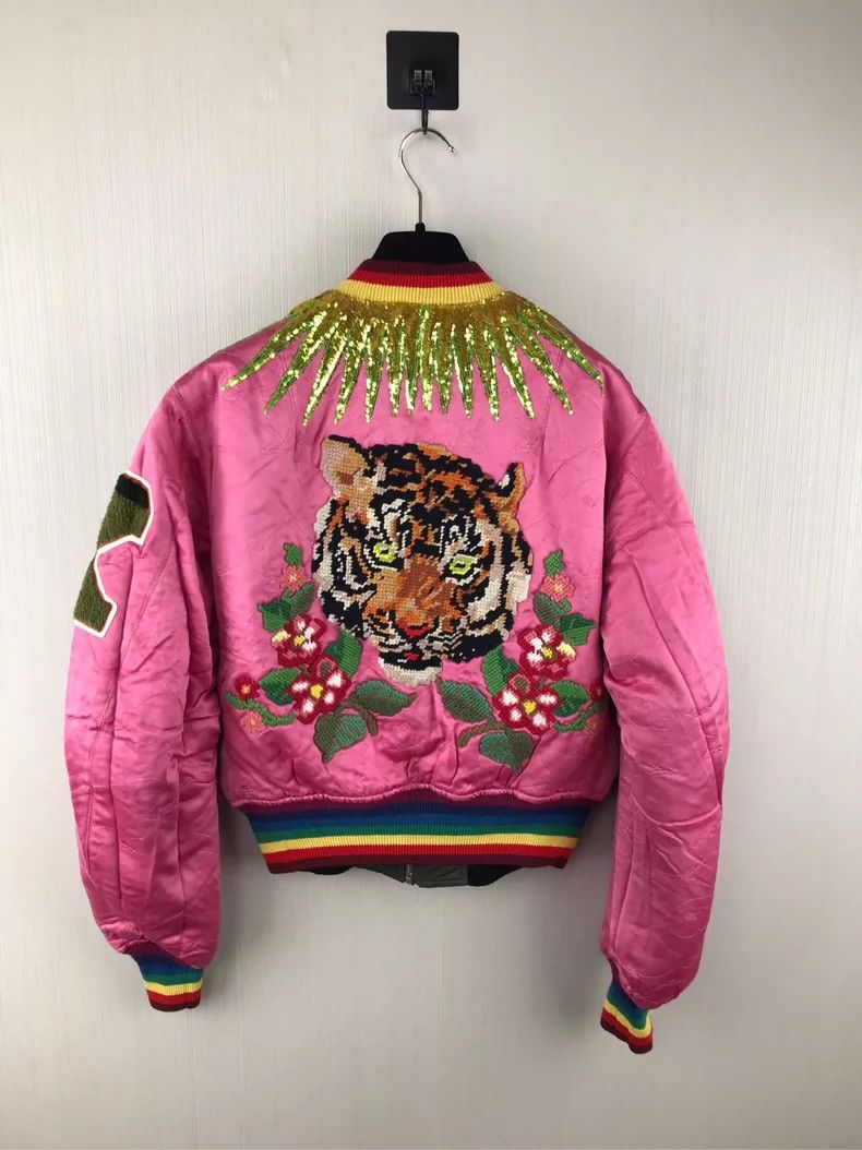 Gucci GucciShow style super heavy industry Huhu Shengwei coat 250 Size US L / EU 52-54 / 3 - 2 Thumbnail