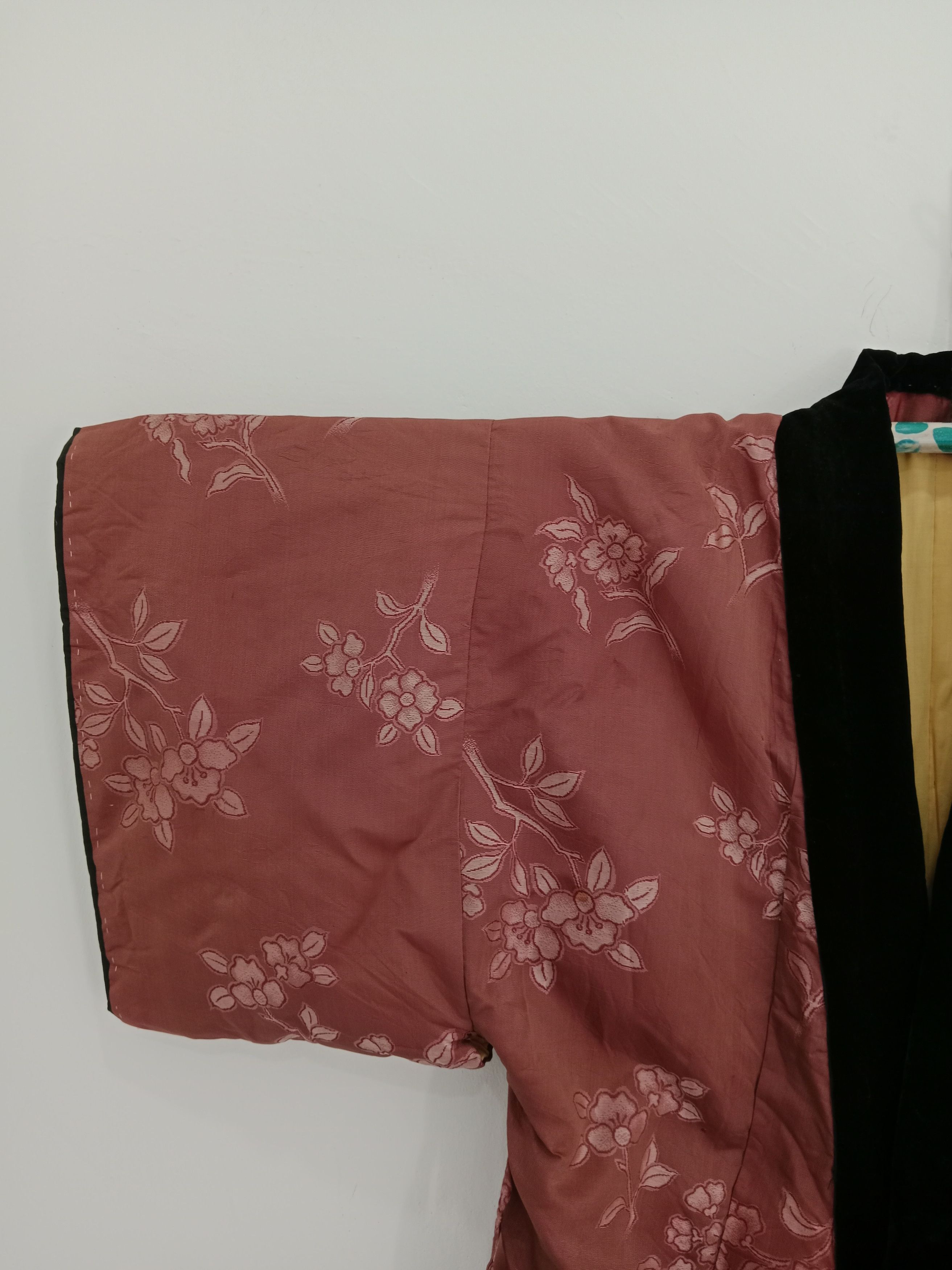 Japanese Brand Vintage Hanten Kimono Flower Motif Warm Wear Jacket Size US XL / EU 56 / 4 - 6 Thumbnail