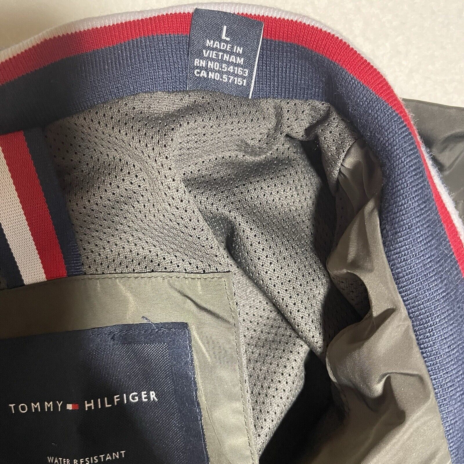 Tommy Hilfiger Tommy Hilfiger Men's Performance Windbreaker Water Resist L Size US L / EU 52-54 / 3 - 6 Thumbnail
