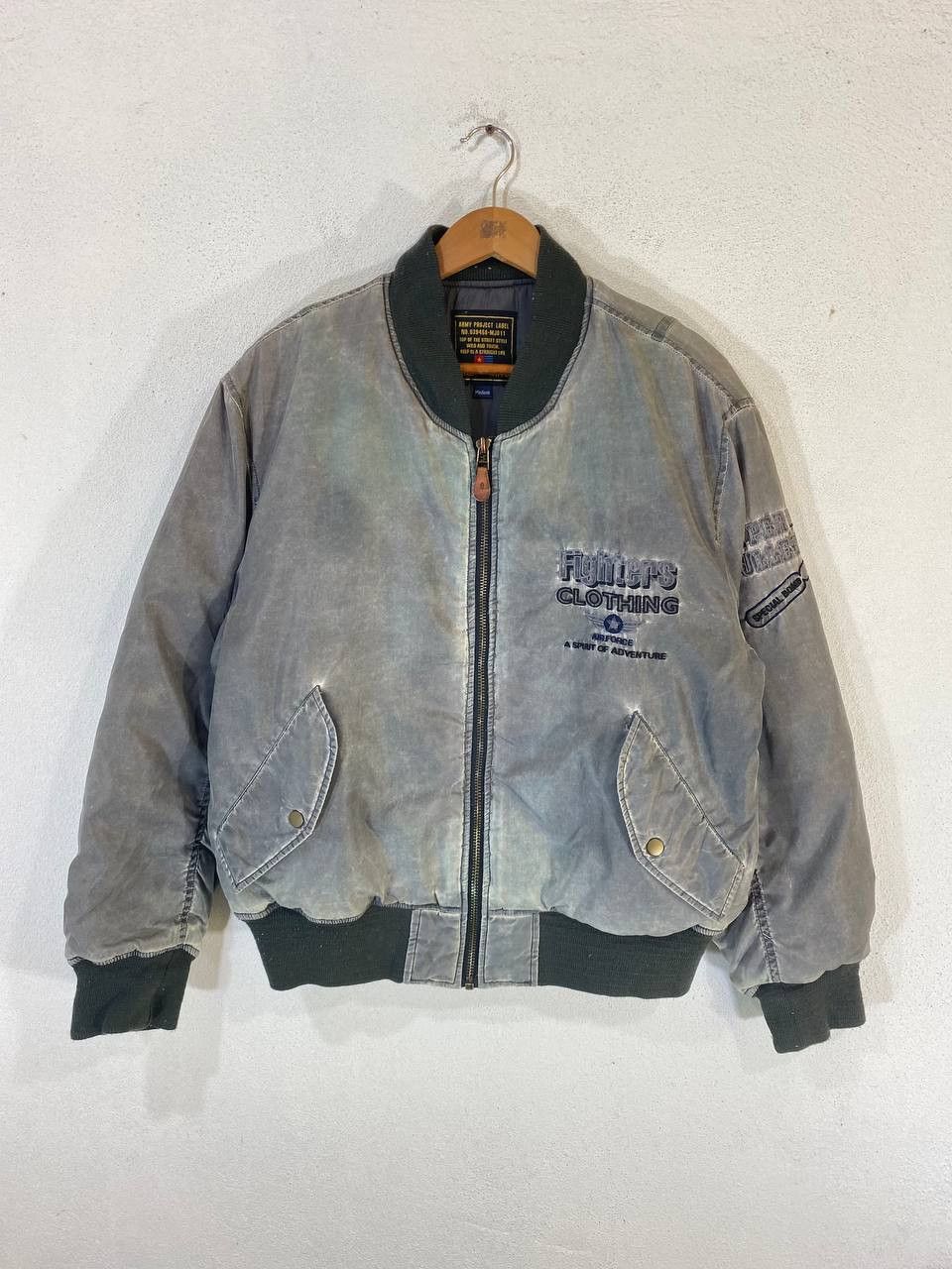 Vintage vintage bomber jacket faded style embroided Size US M / EU 48-50 / 2 - 1 Thumbnail