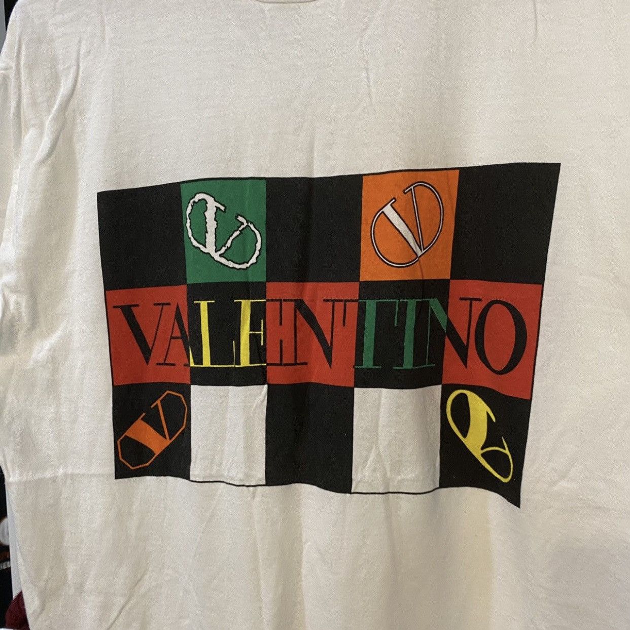 Valentino Vintage Valentino Studio Checked Logo T-shirt Size US L / EU 52-54 / 3 - 5 Thumbnail
