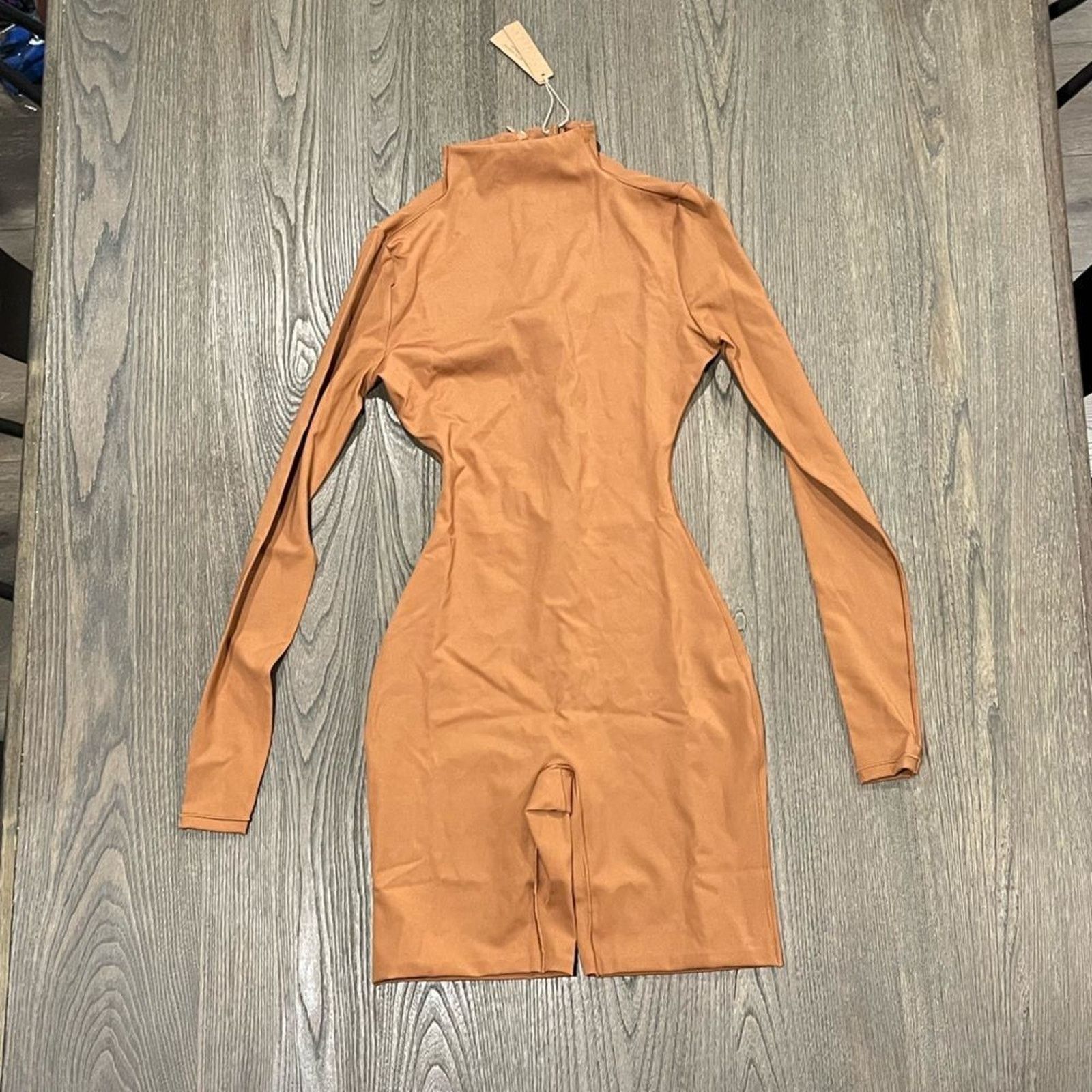 SKIMS NWT Skims Long Sleeve Mid Thigh Onesie Bodysuit Caramel XXS Size 24" / US 00 / IT 34 - 1 Thumbnail